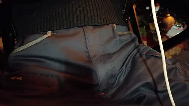 Snapshot of Chrisatmiami chatting on January 13, 2:21 pm Chrisatmiami online show from January 13, 2:21 pm