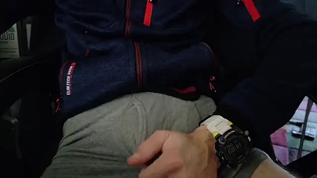 Chrisatmiami online show from February 12, 1:11 pm