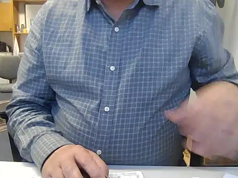 sssuka online show from November 11, 3:07 pm