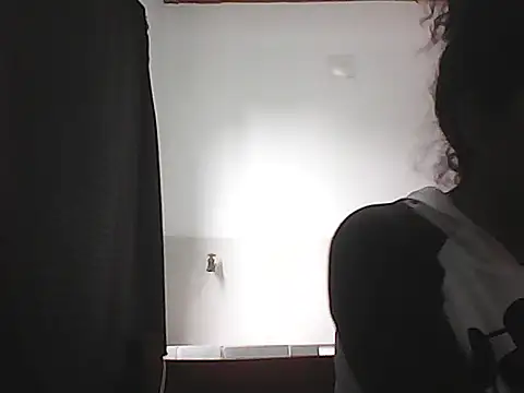 isel  online show from November 29, 12:38 pm