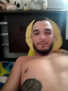 mohamedkarimm online show from December 20, 1:36 pm