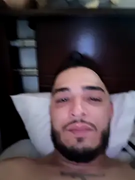 mohamedkarimm online show from November 20, 1:56 pm