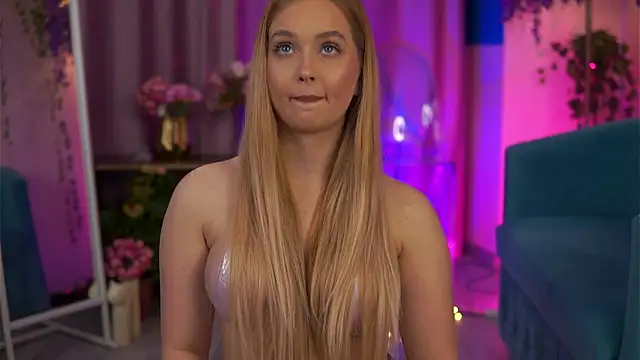 ElyssawetXX online show from December 3, 7:46 pm