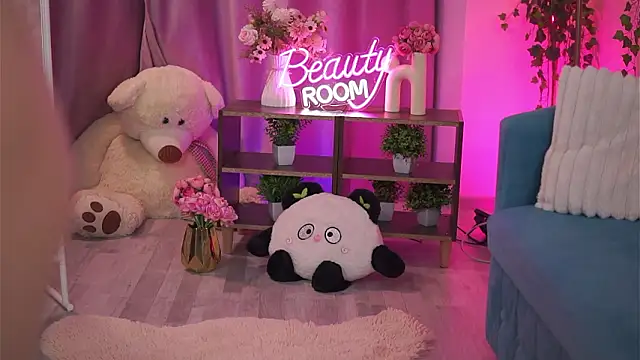 ElyssawetXX online show from February 14, 7:47 pm