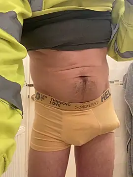 funguy19782 online show from December 4, 6:18 pm