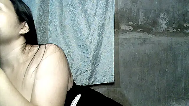 xwindyxxx online show from January 12, 1:29 pm