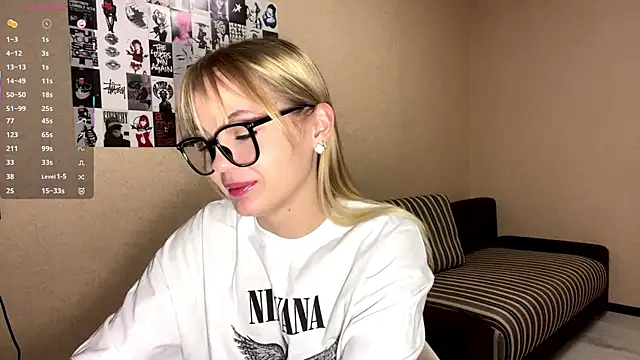 JestineParslow online show from December 2, 8:21 pm