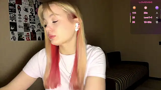 JestineParslow online show from January 12, 8:36 pm