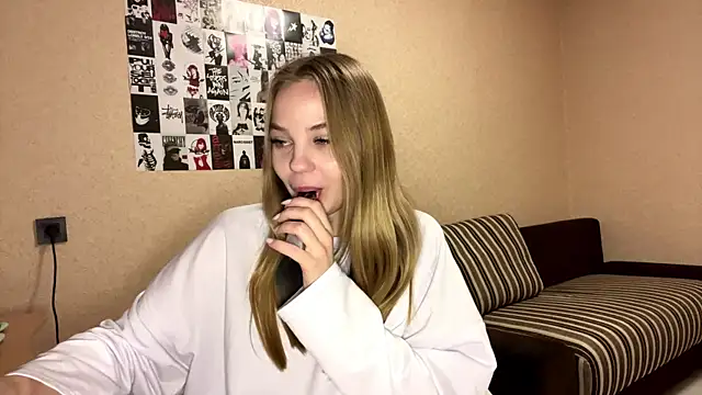 JestineParslow online show from November 14, 8:56 pm