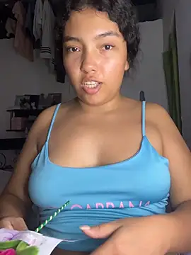 PetiteKattia online show from March 14, 4:07 am