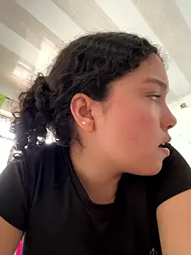 PetiteKattia online show from January 7, 8:14 pm