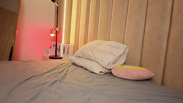 Iamnyxy online show from April 10, 11:28 am