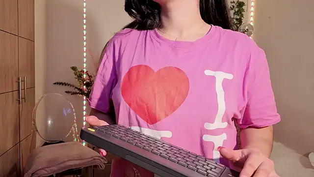 Iamnyxy online show from December 23, 12:00 am