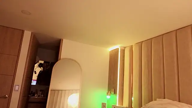 Iamnyxy online show from March 13, 11:04 am