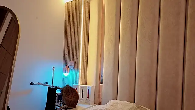 Iamnyxy online show from April 2, 11:39 am