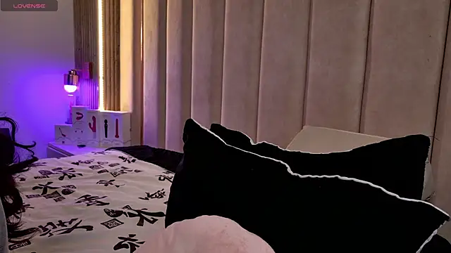 Iamnyxy online show from May 9, 11:35 am