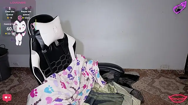 Melody Ghot online show from January 15, 1:36 pm