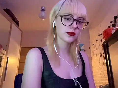 EffacedScan online show from November 16, 2:22 pm