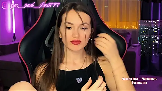 -RED HAT- online show from May 28, 5:08 pm
