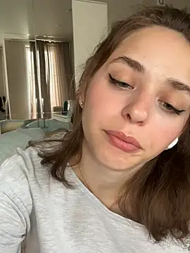 yoyogirlx online show from July 26, 3:02 am