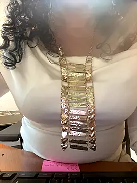 Deessenympho online show from December 15, 2:01 pm