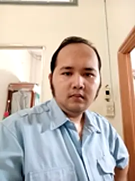 Snapshot of linhlinhthan chatting on November 12, 4:05 am linhlinhthan online show from November 12, 4:05 am