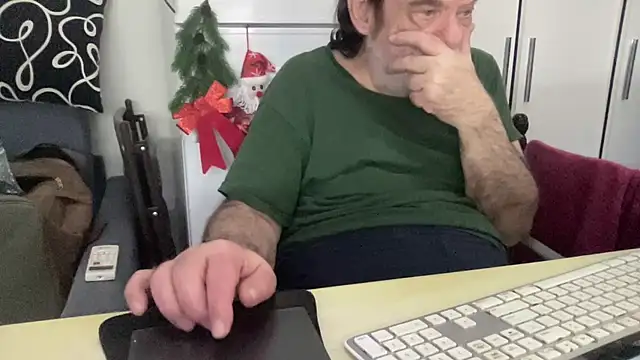 coach-karl online show from December 22, 12:49 pm