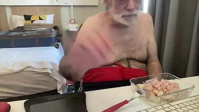 coach-karl online show from February 11, 1:00 pm