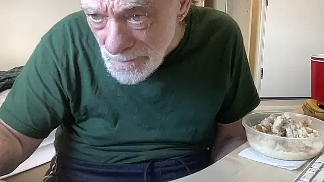 coach-karl online show from April 2, 11:06 am