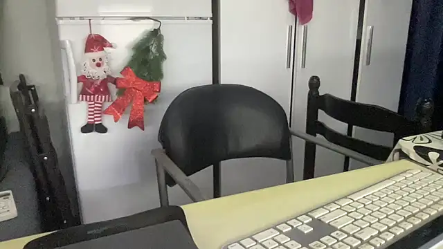 coach-karl online show from December 5, 1:10 pm