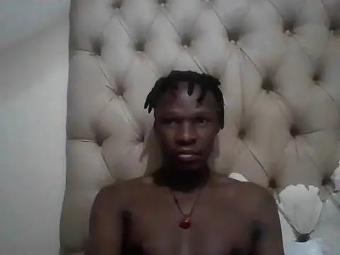 Snapshot of Tyrod30 chatting on November 16, 7:02 am Tyrod30 online show from November 16, 7:02 am