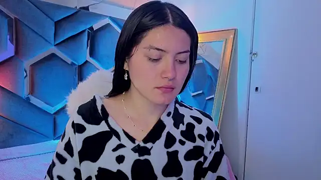 Brandy collinss online show from March 22, 11:45 am