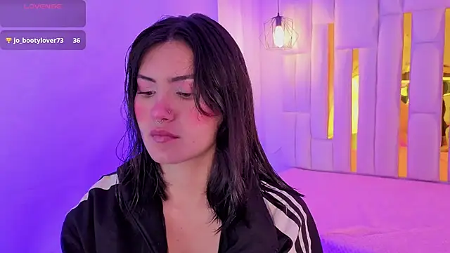 Brandy collinss online show from February 6, 8:54 am