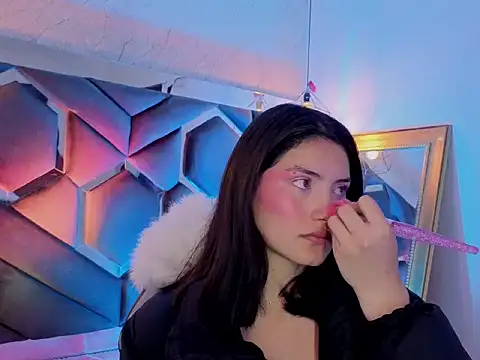 Brandy collinss online show from March 21, 12:09 pm