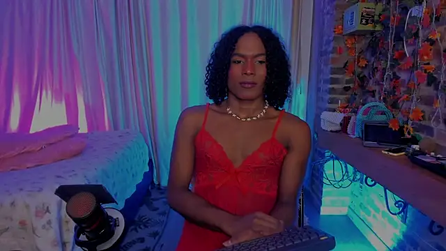 LaGoldenBitch online show from February 21, 11:12 am