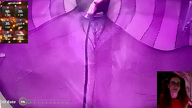 SassySquirtQueen online show from November 17, 2:43 pm