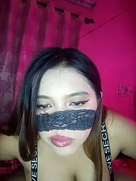 Bunnybush37 online show from May 12, 3:18 pm