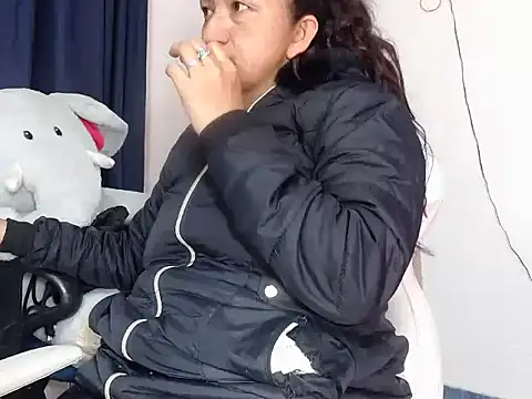 Tiff Dirty69 online show from March 10, 10:58 pm