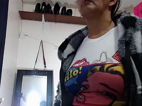 Tiff Dirty69 online show from March 7, 7:08 pm