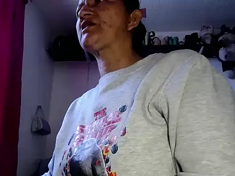 Tiff Dirty69 online show from February 13, 3:34 pm