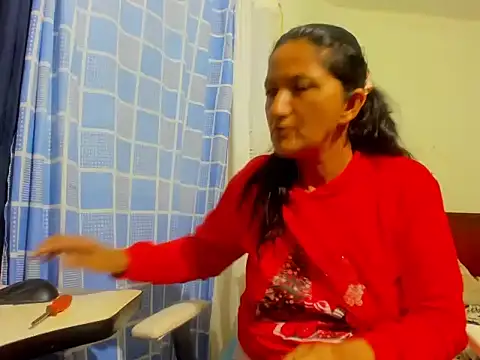 Snapshot of Tiff_Dirty69 chatting on November 28, 11:05 pm Tiff Dirty69 online show from November 28, 11:05 pm