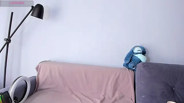 AlanReckless online show from July 15, 5:36 am
