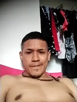 Chris    Col online show from November 13, 3:05 pm