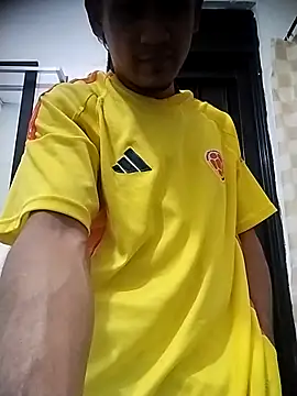 Chris    Col online show from January 19, 8:18 am