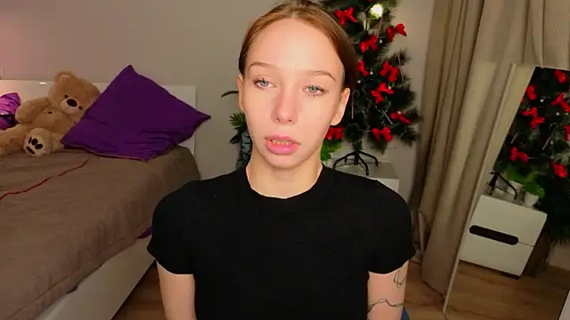 LilyPoetry  online show from January 14, 11:58 am