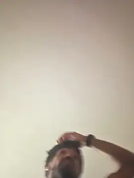 Snapshot of piggylatino chatting on November 25, 8:09 pm piggylatino online show from November 25, 8:09 pm