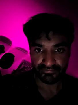 piggylatino online show from February 12, 11:04 pm