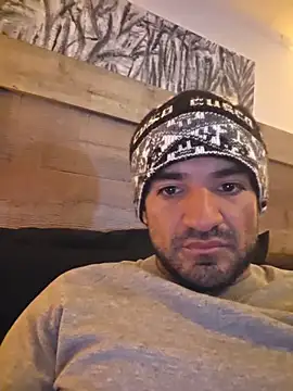 piggylatino online show from February 18, 2:42 am