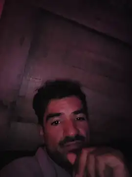 piggylatino online show from April 17, 10:18 am