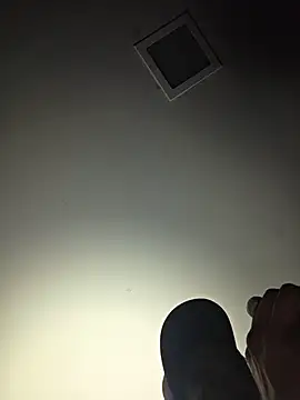 piggylatino online show from March 6, 1:33 am